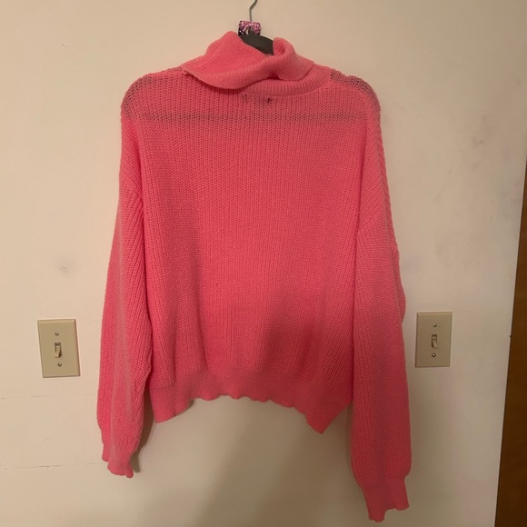 NWT- Large Pretty Little Thing Sweater - Large - Picture 5 of 5